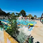 Ocean Soleil Relax Mobil Lapignade 4 Etoiles Campsite Ronce-les-Bains