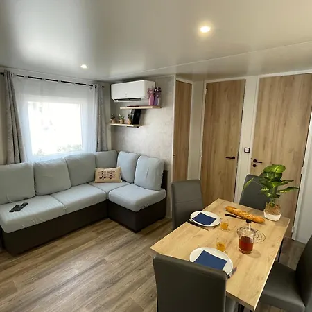 キャンプ場 Ocean Soleil Relax Mobil Lapignade 4 Etoiles *